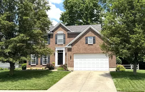 1228 Beechwood Pl, Amelia, OH 45102