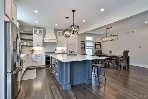 Kitchen - 4731 Hunt Rd, Blue Ash, OH 45242 photo 2 of 5