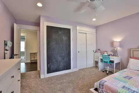Bedroom - 4731 Hunt Rd, Blue Ash, OH 45242 photo 4 of 5