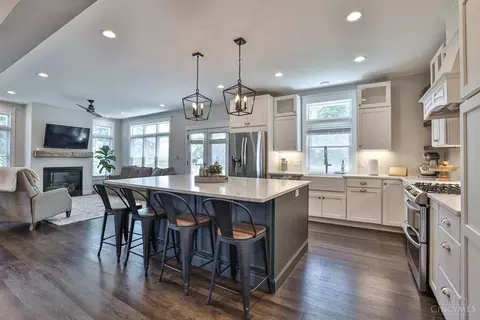 Kitchen - 4731 Hunt Rd, Blue Ash, OH 45242 photo 4 of 5