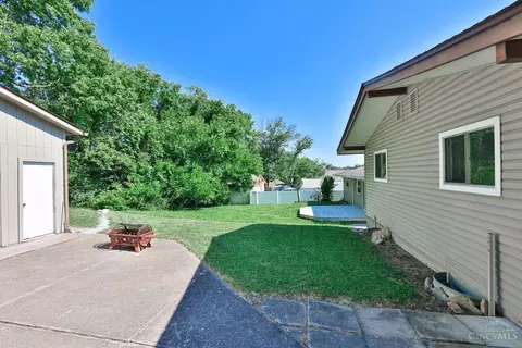 Exterior - 1667 Krylon Dr, Reading, OH 45215 photo 6 of 10