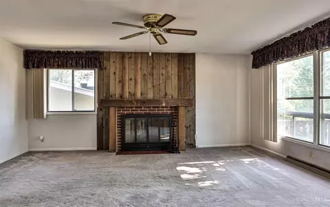 Living - 1667 Krylon Dr, Reading, OH 45215 photo 2 of 3