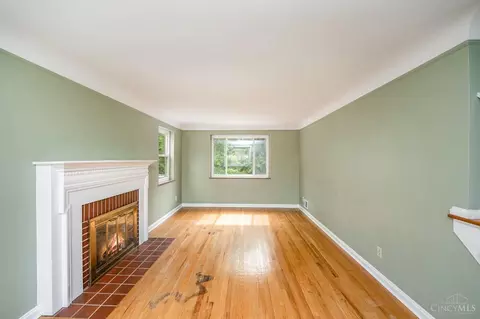 3604 Robb Ave, Cheviot, OH 45211 photo 4