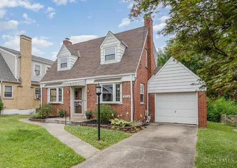 3604 Robb Ave, Cheviot, OH 45211
