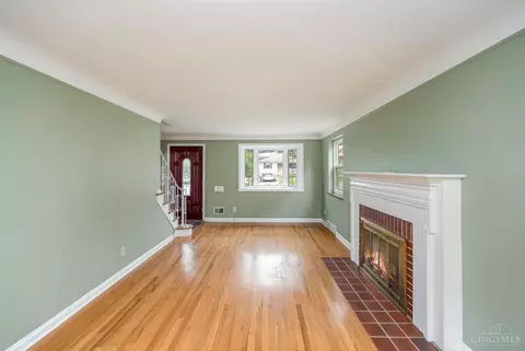 3604 Robb Ave, Cheviot, OH 45211 photo 3