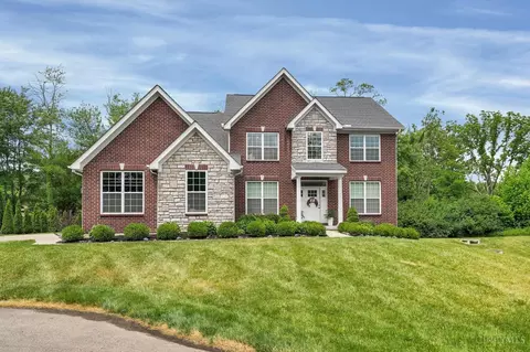 10153 Zig Zag Rd, Blue Ash, OH 45242