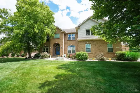 6300 Eagle Point Dr, Liberty, OH 45011