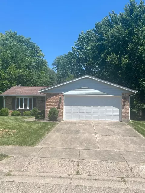 6032 Vereker Dr, Oxford, OH 45056