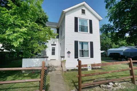 2439 Maple St, Overpeck, OH 45055