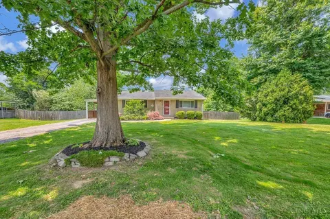 925 Pamela Rd, Cincinnati, OH 45255