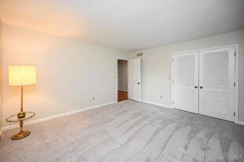 Bedroom - 8290 Fields Ertel Rd, Cincinnati, OH 45249 photo 4 of 5