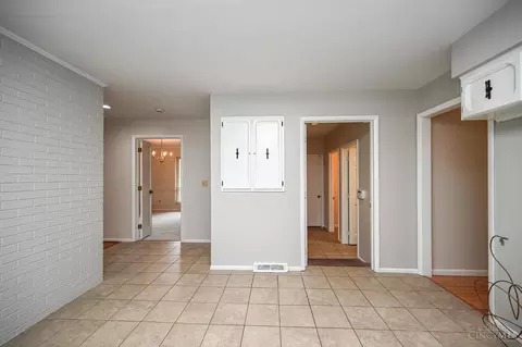 Entry Way - 8290 Fields Ertel Rd, Cincinnati, OH 45249 photo 3 of 4
