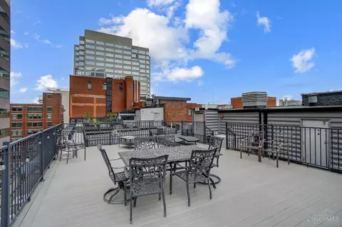 Exterior - 26 Sixth St #501, Cincinnati, OH 45202 photo 7 of 9