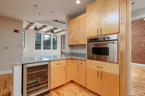 Kitchen - 26 Sixth St #501, Cincinnati, OH 45202 photo 3 of 10