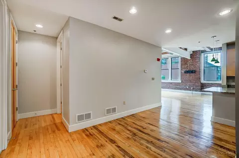 Entry Way - 26 Sixth St #501, Cincinnati, OH 45202 photo 5 of 8