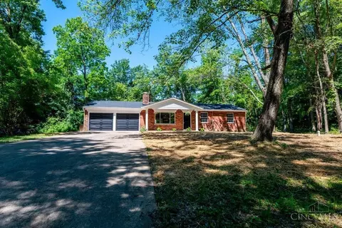 Exterior - 4185 Dixie Dr, Cincinnati, OH 45245 photo 6 of 11