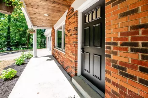 Exterior - 4185 Dixie Dr, Cincinnati, OH 45245 photo 7 of 11