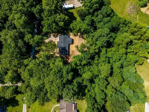 View/Area - 4185 Dixie Dr, Cincinnati, OH 45245 photo 2 of 2