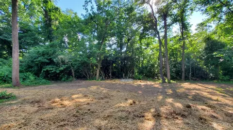 Exterior - 4185 Dixie Dr, Cincinnati, OH 45245 photo 3 of 11