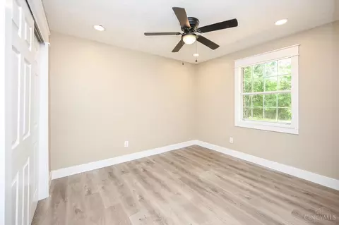 Bedroom - 4185 Dixie Dr, Cincinnati, OH 45245 photo 1 of 5