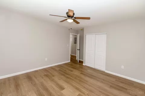 8664 Balboa Dr, Cincinnati, OH 45231 photo 21