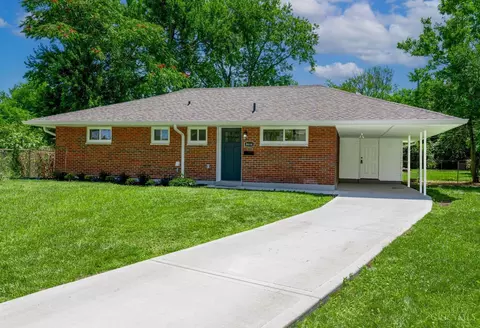 8664 Balboa Dr, Cincinnati, OH 45231 photo 2