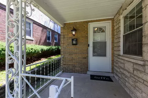 Exterior - 6232 Rogers Park, Cincinnati, OH 45213 photo 4 of 9