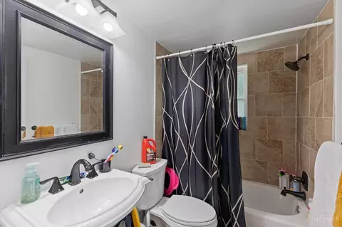 Bath - 6232 Rogers Park, Cincinnati, OH 45213 photo 2 of 2