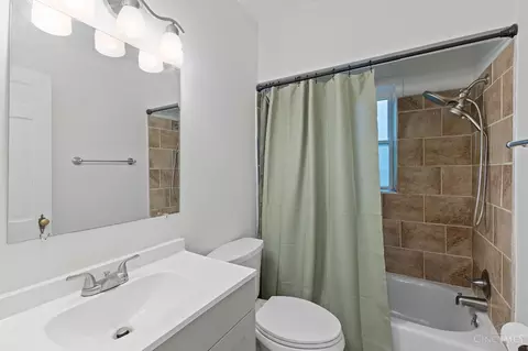 Bath - 6232 Rogers Park, Cincinnati, OH 45213 photo 1 of 2