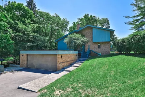 187 Compton Rd, Wyoming, OH 45215