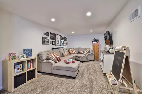 Living - 3900 Limerick Ave, Cincinnati, OH 45236 photo 3 of 5