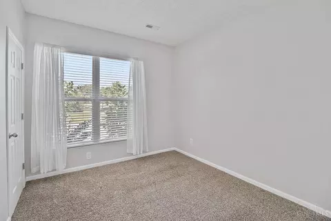 863 Anson Dr, Cincinnati, OH 45245 photo 12
