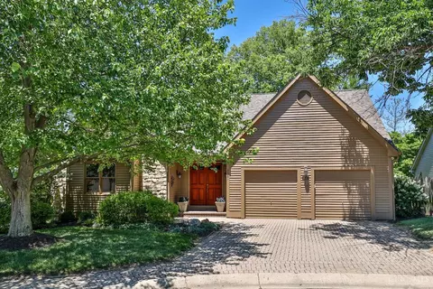 8581 New England Ct, Cincinnati, OH 45236
