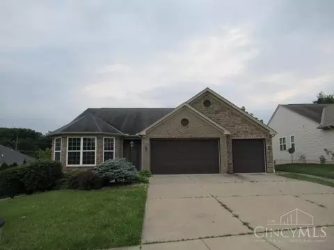 2607 Chopin Dr, Cincinnati, OH 45231