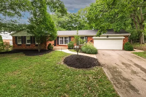 7088 Old Chapel Dr, Cincinnati, OH 45244