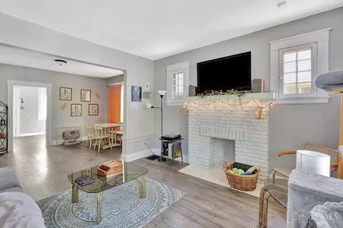 Living - 1029 Lockman Ave, Cincinnati, OH 45238 photo 1 of 2