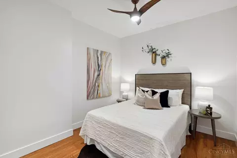 Bedroom - 1118 Race St, Cincinnati, OH 45202 photo 1 of 8