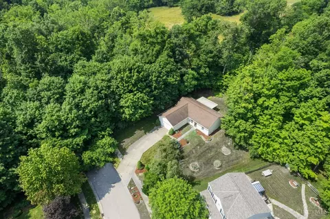7 Creekview Ln, Amelia, OH 45102