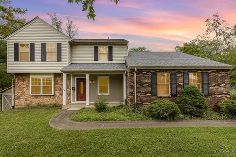 5611 Liberty Woods Dr, Liberty, OH 45011