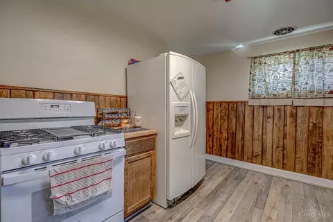 Kitchen - 10614 Mill Rd, Cincinnati, OH 45240 photo 3 of 3