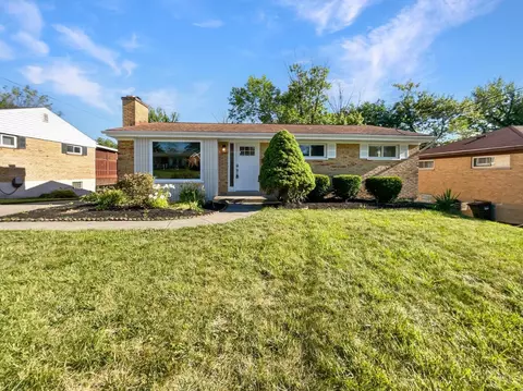 2557 Altura Dr, Colerain Twp, OH 45239