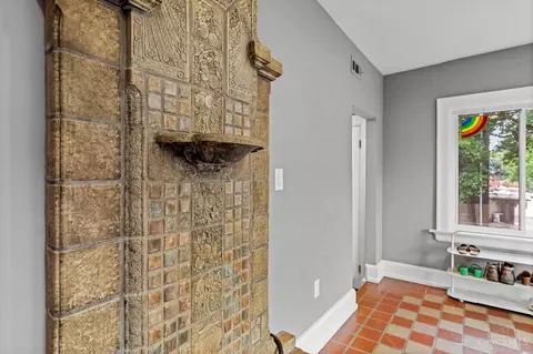 Entry Way - 4788 Reading Rd, Cincinnati, OH 45237 photo 8 of 15