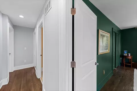Entry Way - 4788 Reading Rd, Cincinnati, OH 45237 photo 14 of 15