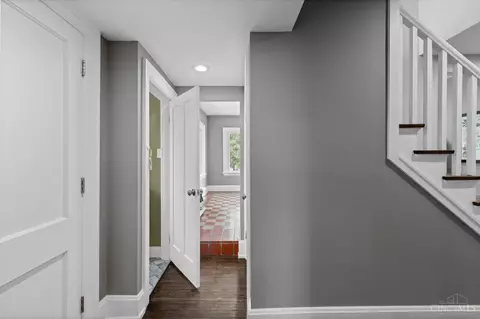 Entry Way - 4788 Reading Rd, Cincinnati, OH 45237 photo 5 of 15