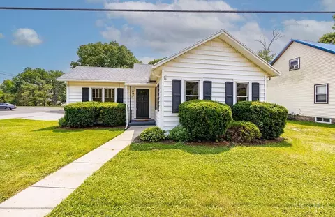 215 Brookville St, West College Corner, IN 47003