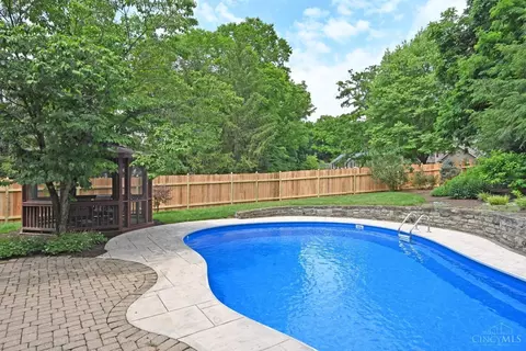 7935 Ashley View Dr, Cincinnati, OH 45227 photo 12