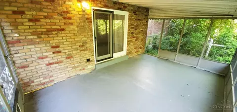 Exterior - 711 Daphne Ct, Forest Park, OH 45240 photo 3 of 6