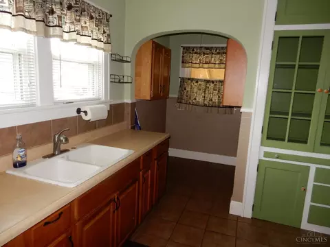 Kitchen - 11 Hopkins Ave, Amelia, OH 45102 photo 1 of 1