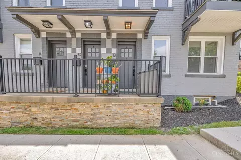 2817 Ashland Ave #B, Cincinnati, OH 45206
