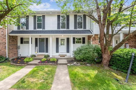 3882 Wolf Crk, Amelia, OH 45102